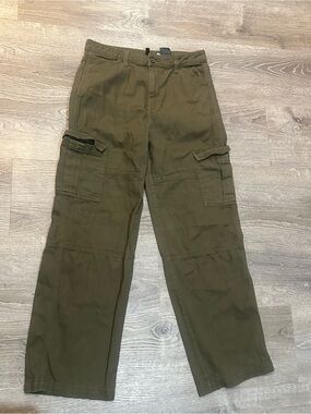 H&M Women’s Olive Green Cargo Utility Pants Size 6 US Y2K Style Straight Le